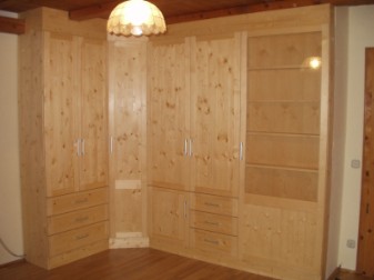 Einbauschrank