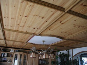 Holzdecke Wohnzimmer