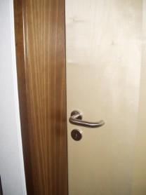 Detail Zarge ger�uchert