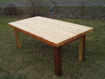Massivholztisch